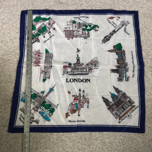 Vintage London Landmarks Scarf - Picture 2 of 15